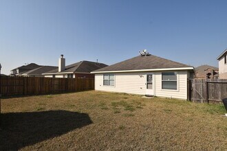 3838 St Simon Manor Dr in Houston, TX - Building Photo - Building Photo