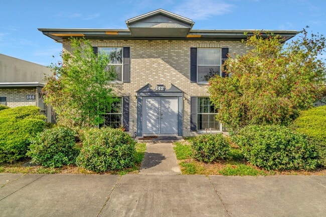 140 East Davis in Tampa, FL - Foto de edificio - Building Photo