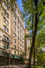 260 Riverside Dr in New York, NY - Foto de edificio - Building Photo