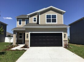 4518 Birdsong Dr in Palmetto, FL - Building Photo