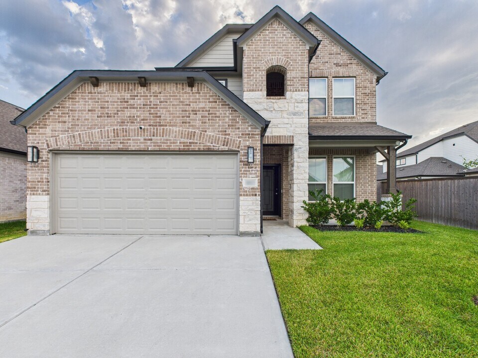 11823 Maple Oak Dr in Houston, TX - Building Photo