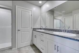 7839 Morganite Ave in Las Vegas, NV - Building Photo - Building Photo