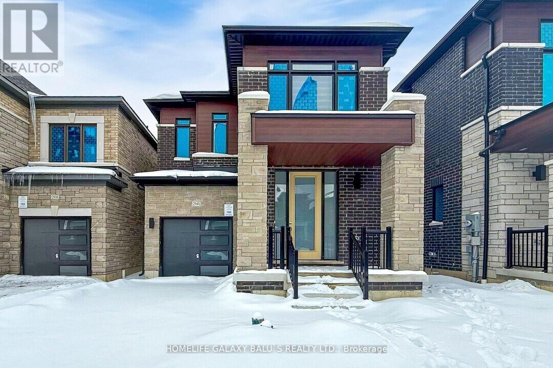 2940 Nakina St in Pickering, ON - Building Photo