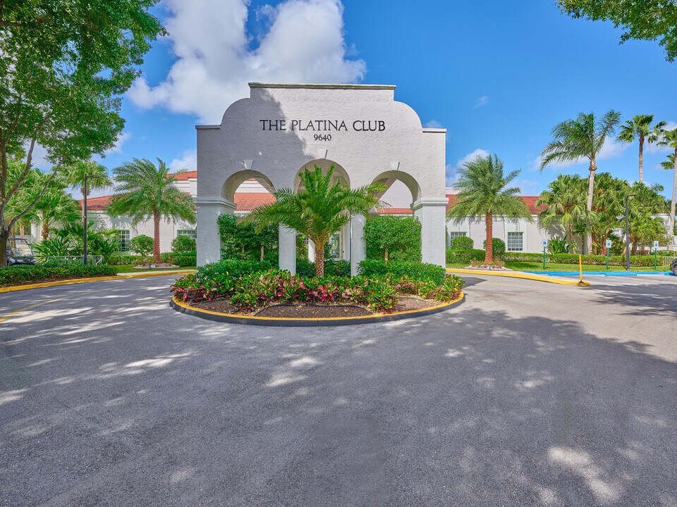 5418 Firenze Dr in Boynton Beach, FL - Building Photo