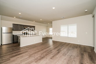 1118 Raven Dr in Claremore, OK - Building Photo - Building Photo