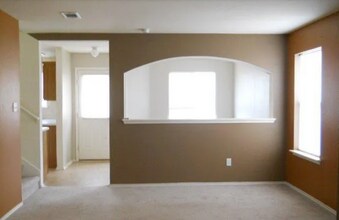 15137 Meredith Ln in College Station, TX - Building Photo - Building Photo