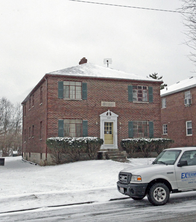 222 Basswood Ave in Dayton, OH - Building Photo - Building Photo