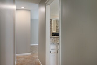 606 Hilliard Dr in Fayetteville, NC - Building Photo - Building Photo
