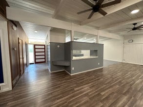 1036 W Alamos Ave in Fresno, CA - Building Photo - Building Photo