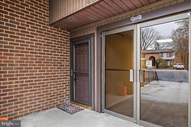 4950 W Brigantine Ct, Unit 4950 W Brigantine Ct in Wilmington, DE - Building Photo - Building Photo