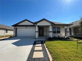 116 Krause Spgs Dr in Hutto, TX - Building Photo