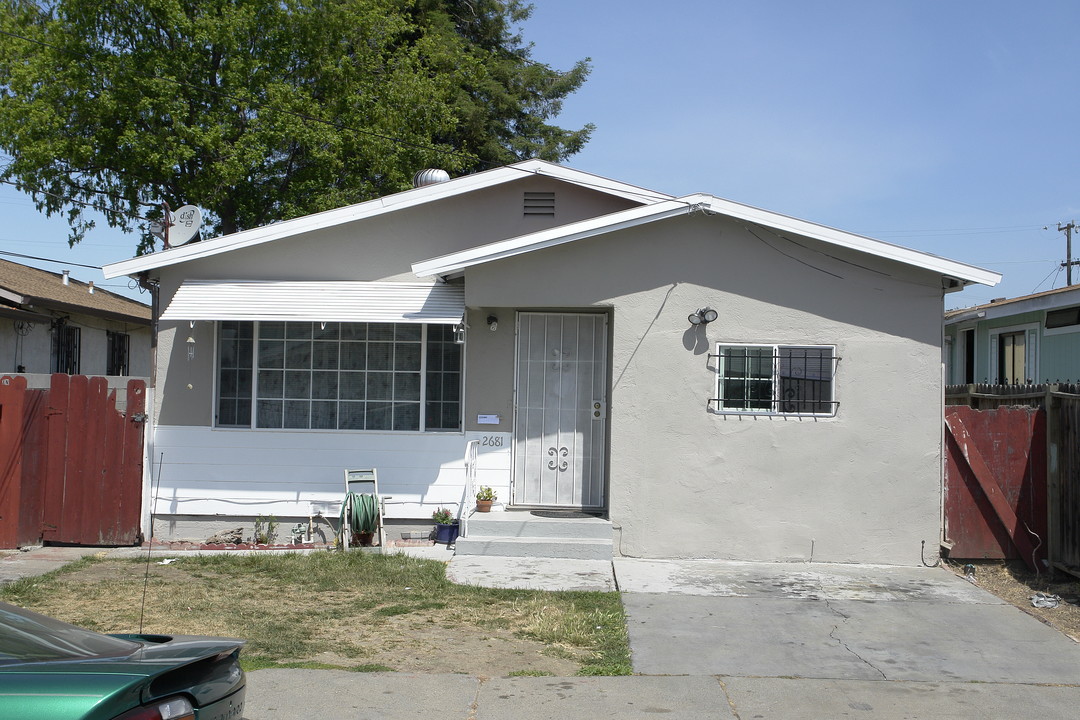 2679-2681 Parker Ave in Oakland, CA - Building Photo