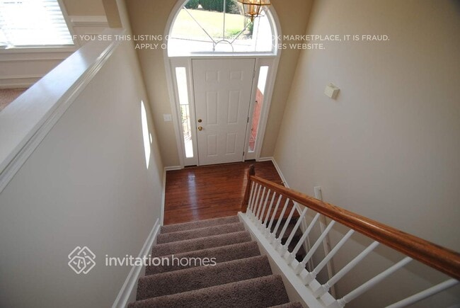 895 Lewis Ridge Cir
