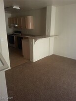 8453 Vast Horizon Ave in Las Vegas, NV - Building Photo