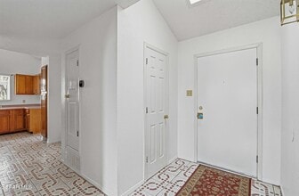 905 Mark Wallace Ln in El Paso, TX - Foto de edificio - Building Photo