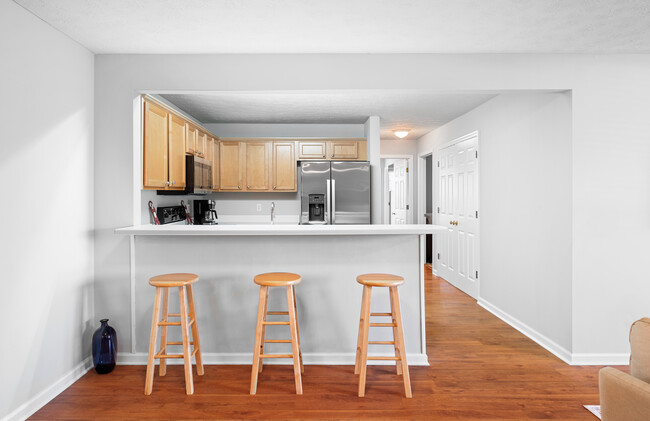 1114 S College St, Unit 2-104 in Auburn, AL - Building Photo - Building Photo