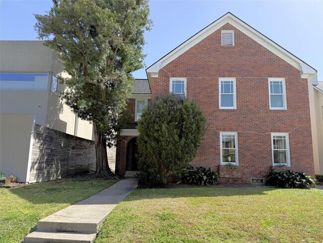 property at 2311 Wroxton Rd