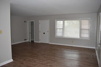 260 W Vineland Rd in Augusta, GA - Foto de edificio - Building Photo