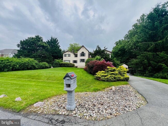 property at 15729 Holly Grove Rd