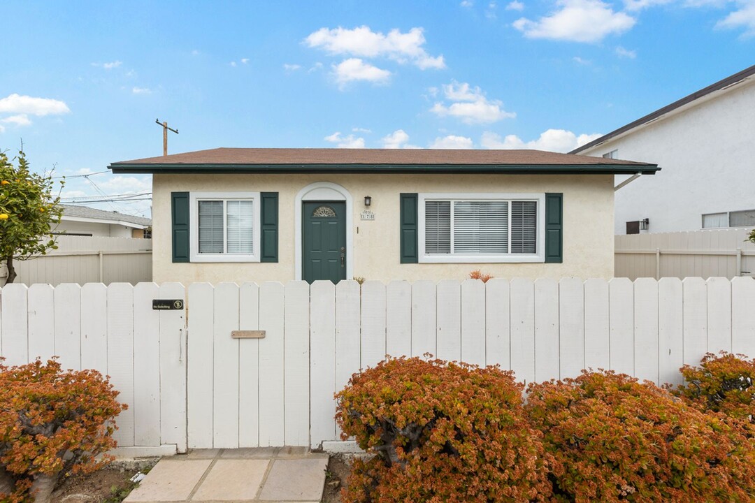 178 Ebony Ave in Imperial Beach, CA - Building Photo