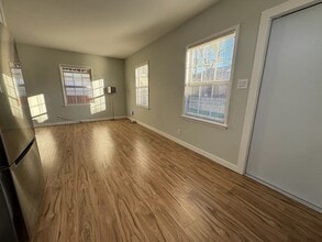 717 Ultimo Ave in Long Beach, CA - Building Photo - Building Photo