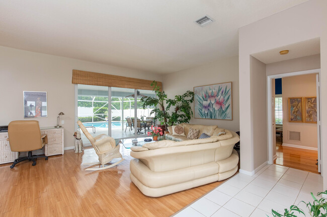 195 Helios Dr in Jupiter, FL - Building Photo - Building Photo