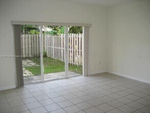 13234 SW 142nd Terrace in Miami, FL - Building Photo - Building Photo
