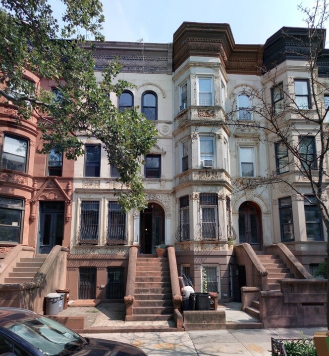 281 Park Pl in Brooklyn, NY - Foto de edificio