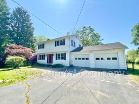 73 Rocky Hill Rd in Hadley, MA - Building Photo
