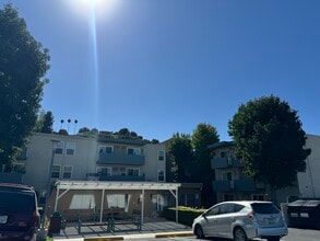 Reflections at Yosemite in Los Angeles, CA - Building Photo - Building Photo