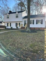 9015 Covewood Rd in Glen Allen, VA - Building Photo