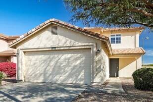 21940 W Casey Ln in Buckeye, AZ - Building Photo