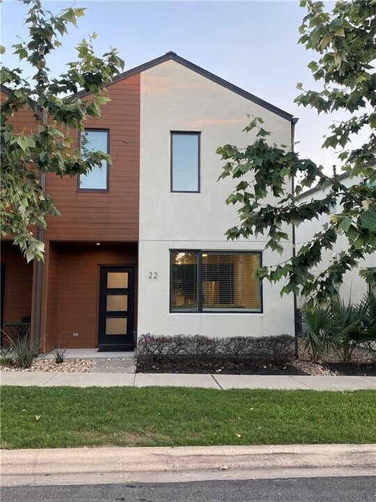 1931 E 38th 1/2 St in Austin, TX - Building Photo