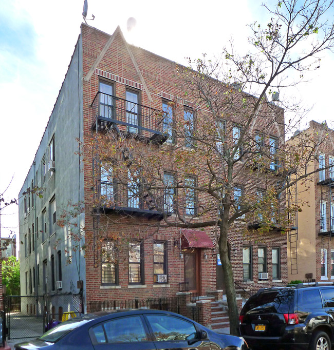 308 Covert St in Brooklyn, NY - Building Photo - Building Photo