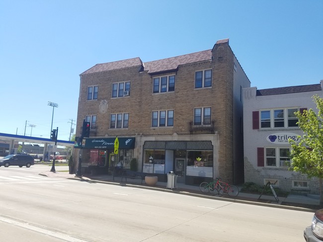 3919 N Morris Blvd in Shorewood, WI - Building Photo - Other