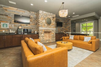 Prairie Lakes in Noblesville, IN - Building Photo - Interior Photo