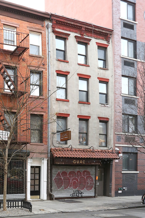 179 Avenue B in New York, NY - Building Photo