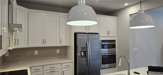 13262 Garland Ln in Midlothian, VA - Building Photo - Building Photo