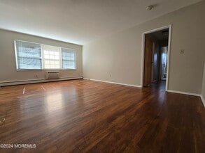 66 Stonehurst Blvd in Freehold, NJ - Building Photo - Building Photo