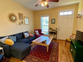 3925 Lexington Dr in Raleigh, NC - Building Photo - Building Photo