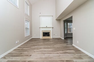 5701 Castlebrook Dr in Douglasville, GA - Building Photo - Building Photo