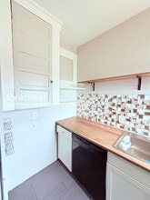 504 Westminster St, Unit 2 in Detroit, MI - Building Photo - Building Photo