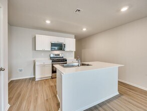 14212 Trickling Wy in Piedmont, OK - Building Photo - Building Photo