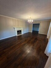 2318 N Rodney Parham Rd in Little Rock, AR - Building Photo - Building Photo