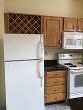 102 Queensberry St, Unit 15 in Boston, MA - Building Photo - Building Photo