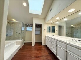 31 Wakonda in Trabuco Canyon, CA - Building Photo