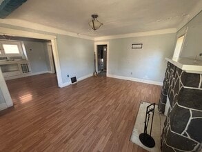 737 Crandall Ave in Youngstown, OH - Building Photo - Building Photo