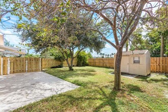 272 NE 13th St in Delray Beach, FL - Building Photo - Building Photo