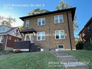 1129 Moorlands Dr in Richmond Heights, MO - Foto de edificio - Building Photo