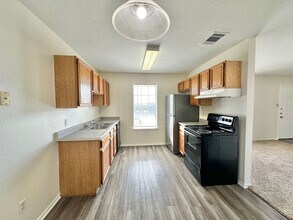 1703 Benttree Dr in Killeen, TX - Building Photo - Building Photo